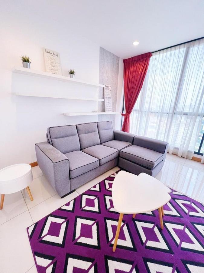 Connected Train 3 Bedrooms - Above Klgateway Mall 14 Kuala Lumpur Kültér fotó